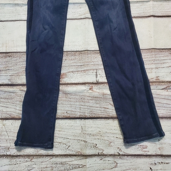 Fidelity Denim "Cher" Sample Velvet Striped Jeans - Picture 10 of 11